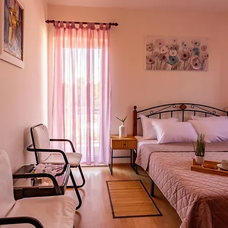 Casa Serena Apartment *
