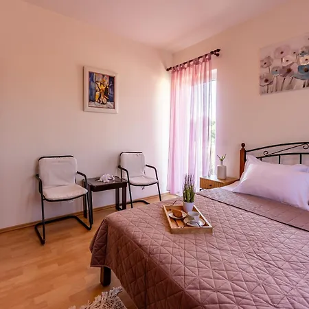 Casa Serena * Póla